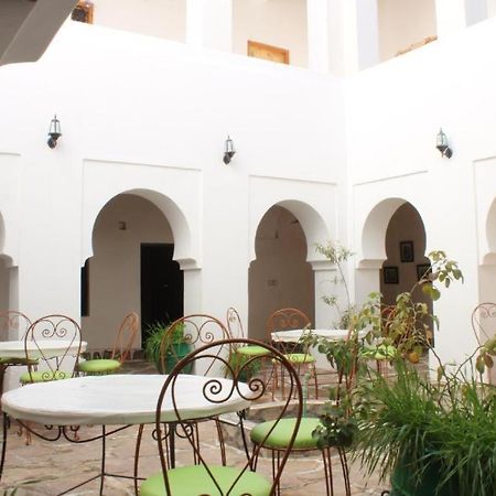 Riad Amodou Tinghir Buitenkant foto