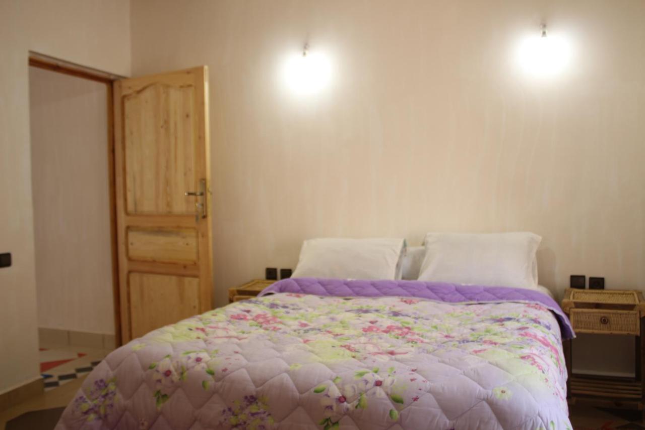 Riad Amodou Tinghir Buitenkant foto