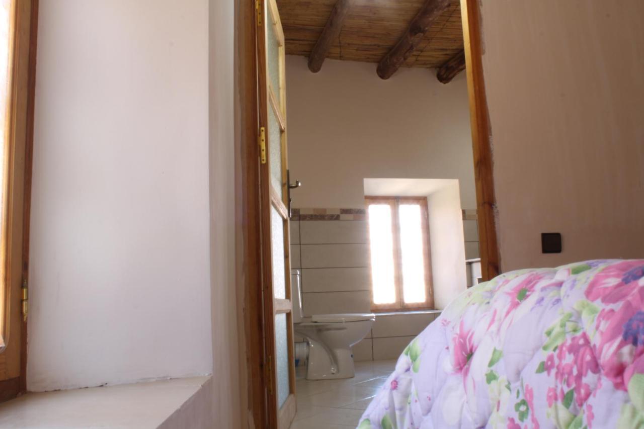 Riad Amodou Tinghir Buitenkant foto