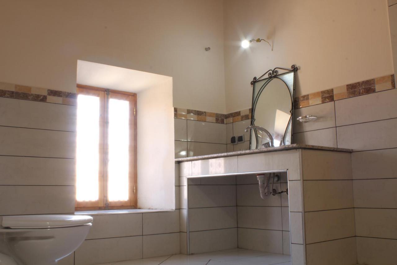 Riad Amodou Tinghir Buitenkant foto